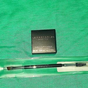 Anastasia Beverly Hills Dipbrow Pomade & Brush